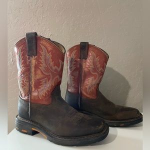 ARIAT WIGGLE ROOM FIT SYSTEM YOUTH COWBOY BOOTS